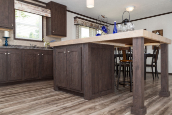 95PLH28523AH_Kitchen-Island_01